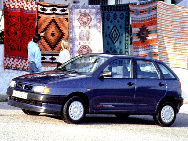 SEAT Ibiza 1.6 1993 photo - 5