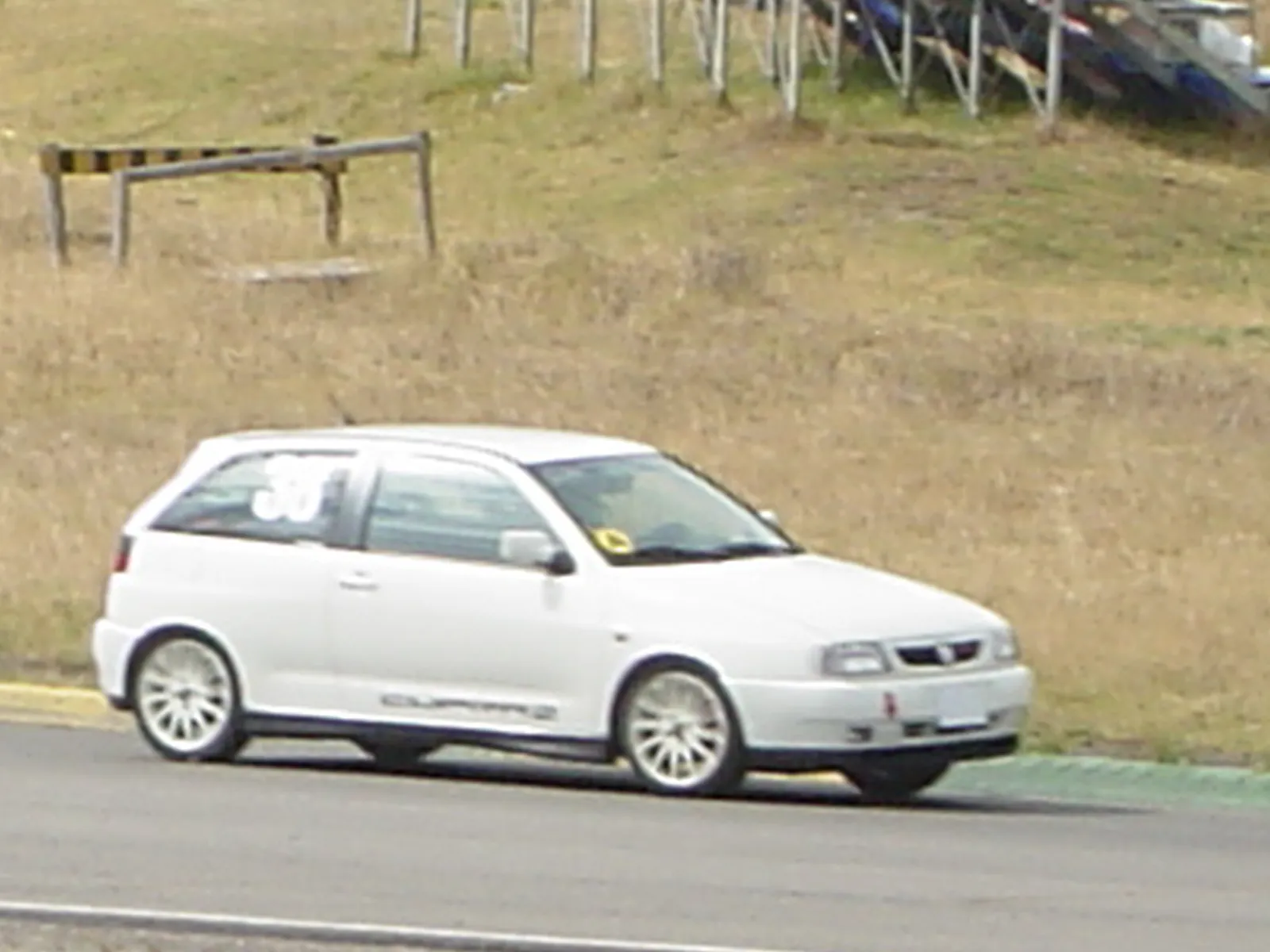 SEAT Ibiza 1.9 1998 photo - 5