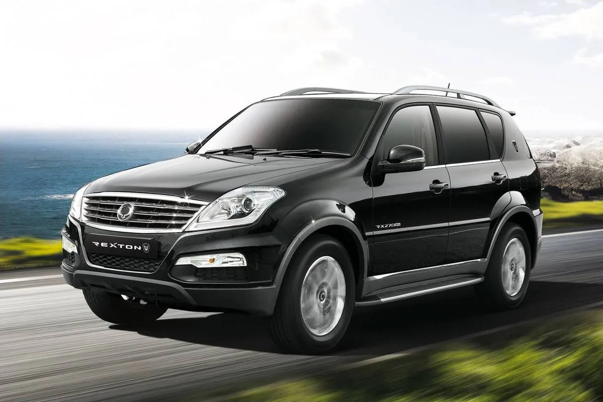 SsangYong Stavic 3.2 2014 photo - 2