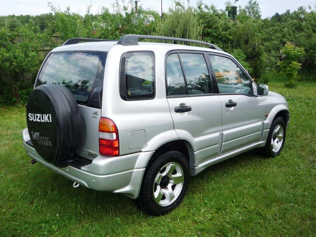 Suzuki vitara 2000. Suzuki Grand Vitara 2000. Suzuki Grand Vitara 2000г. Suzuki Grand Vitara 2000 года. Судзуки Гранд Витара 2000.