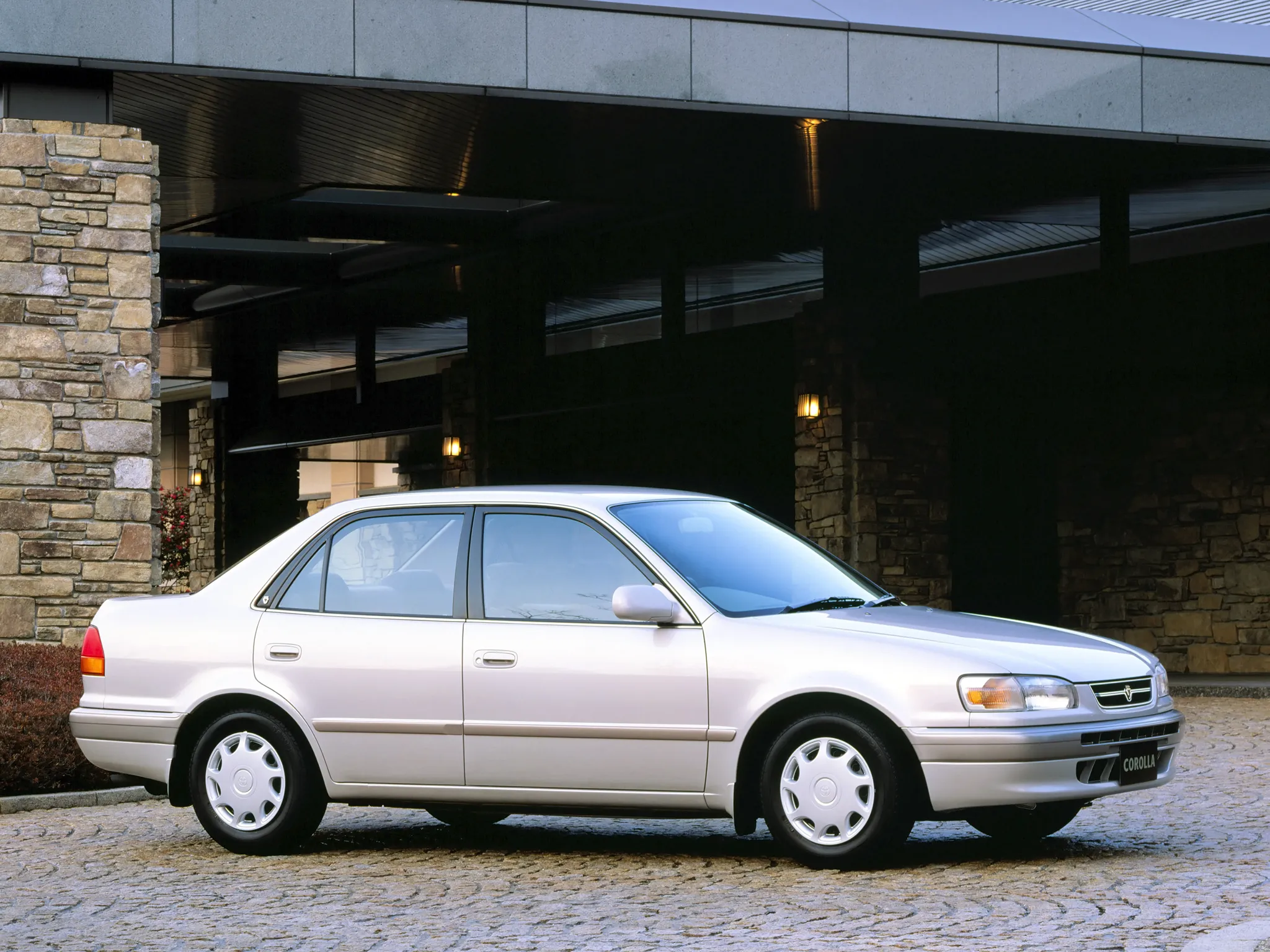 Toyota Corolla 1.5 1997 photo - 1