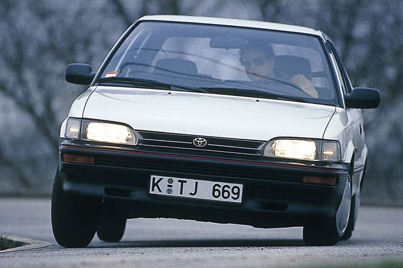 Toyota Corolla 1.6 1990 photo - 5