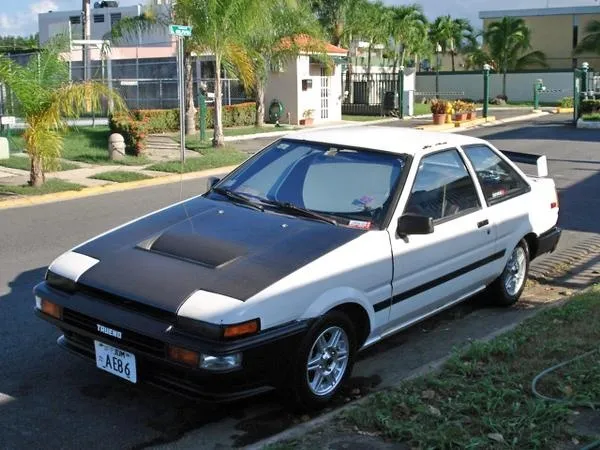 Toyota Corolla 1.8 1985 photo - 6