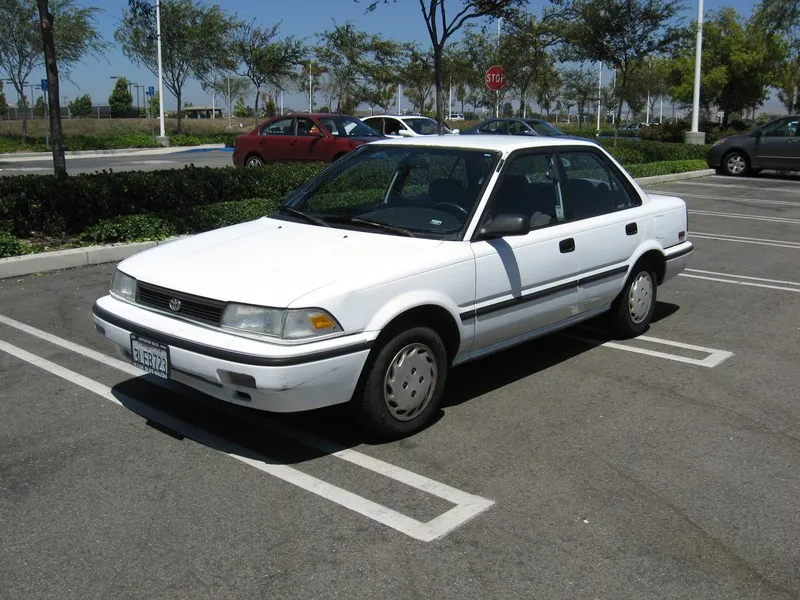 Toyota Corolla 1.8 1992 photo - 3