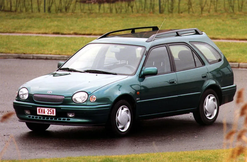 Toyota Corolla 2.0 1997 photo - 10