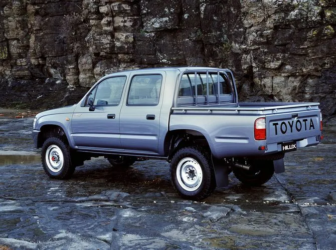 Toyota Hilux 2.0 1997 photo - 11