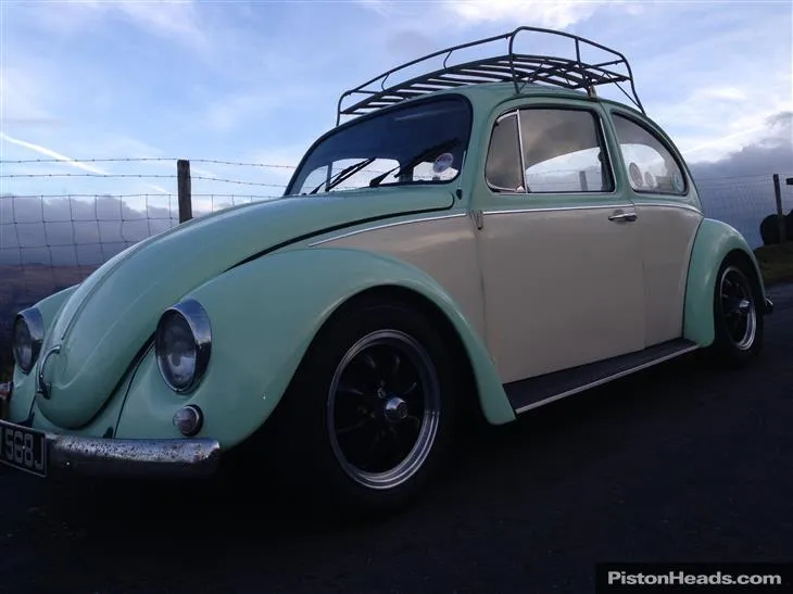 Volkswagen Beetle 1.3 1971 photo - 2
