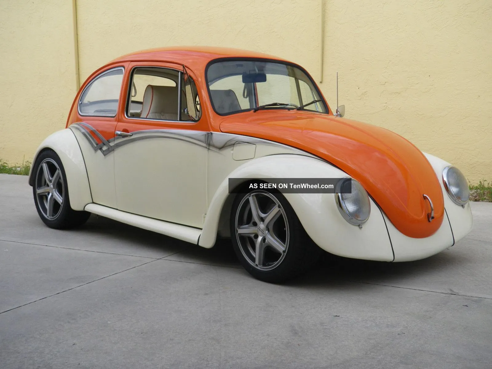 Volkswagen Beetle 1.5 1968 photo - 3