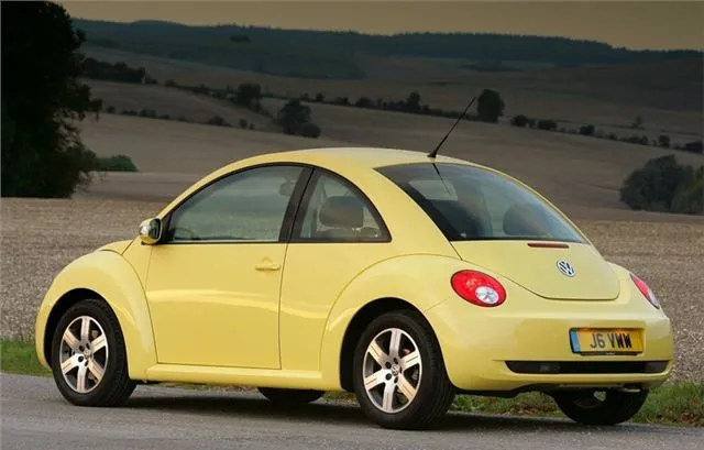 Volkswagen Beetle 1.6 1998 photo - 7