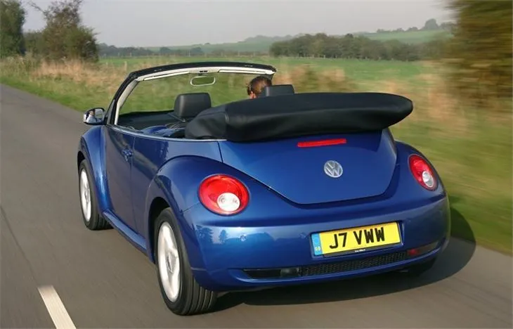 Volkswagen Beetle 1.6 1998 photo - 9