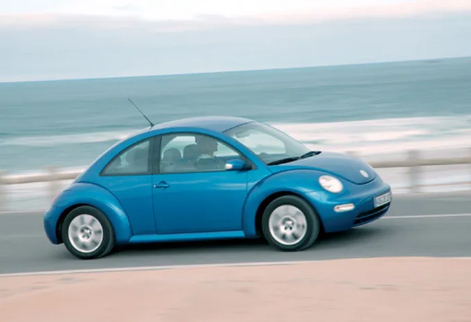 Volkswagen Beetle 1.6 1999 photo - 1