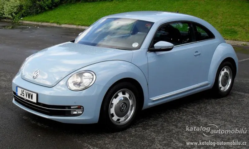Volkswagen Beetle 1.6 2012 photo - 4