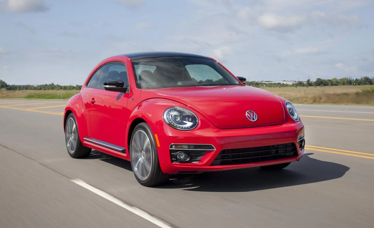 Volkswagen Beetle 1.6 2014 photo - 10
