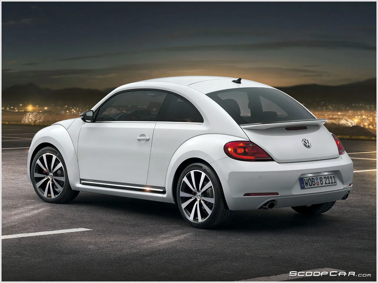 Volkswagen Beetle 2.0 2013 photo - 9