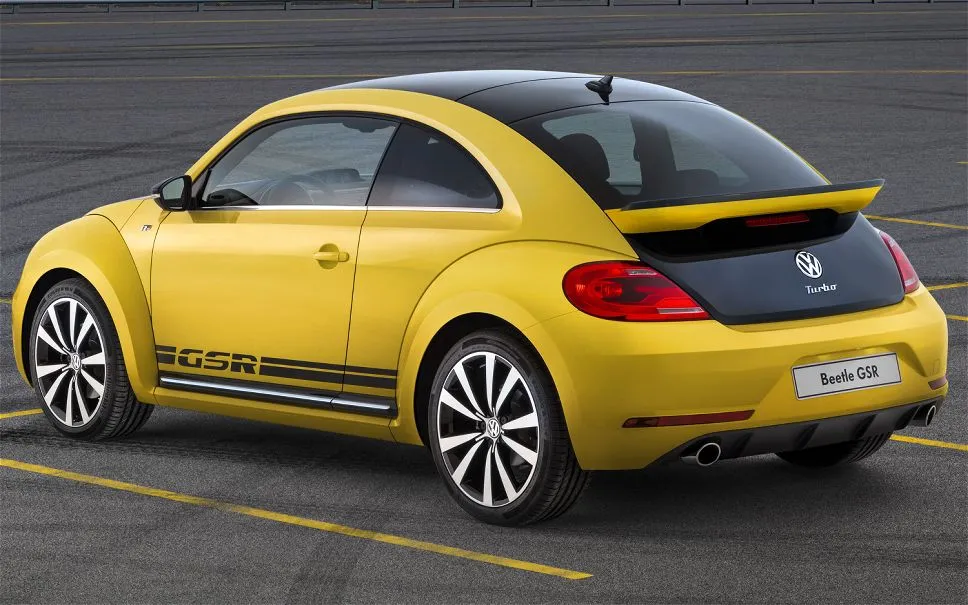 Volkswagen Beetle 2.0 2014 photo - 11