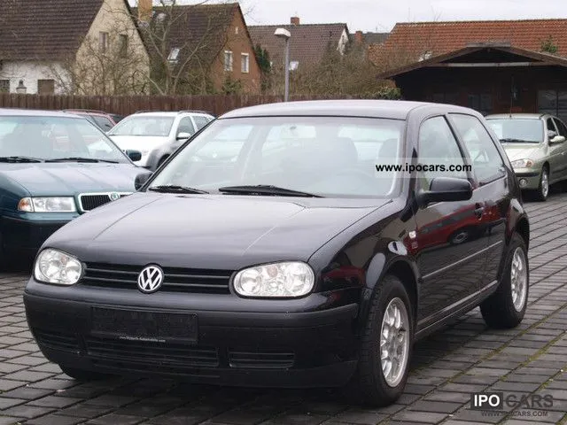 Volkswagen Golf 1.4 2002 photo - 12