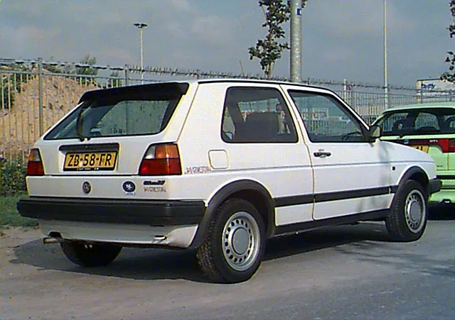Volkswagen Golf 1.6 1986 photo - 3