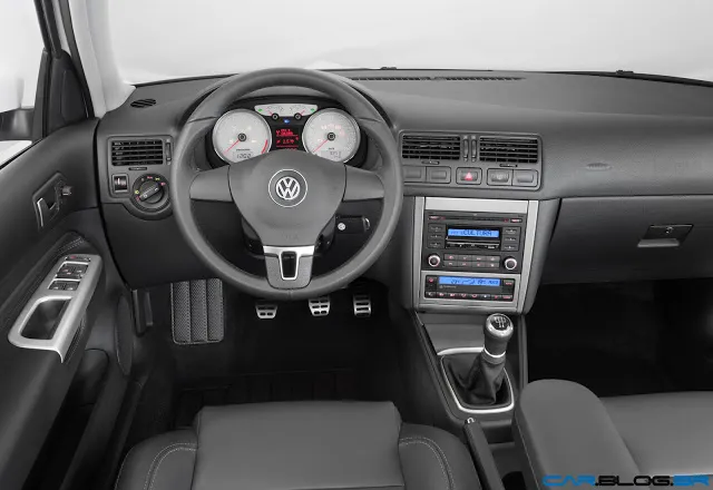 Volkswagen Golf 1.6 2013 photo - 8