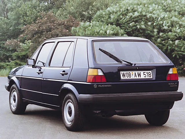 Volkswagen Golf 1.8 1991 photo - 12