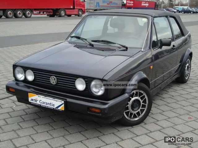 Volkswagen Golf 1.8 1992 photo - 12