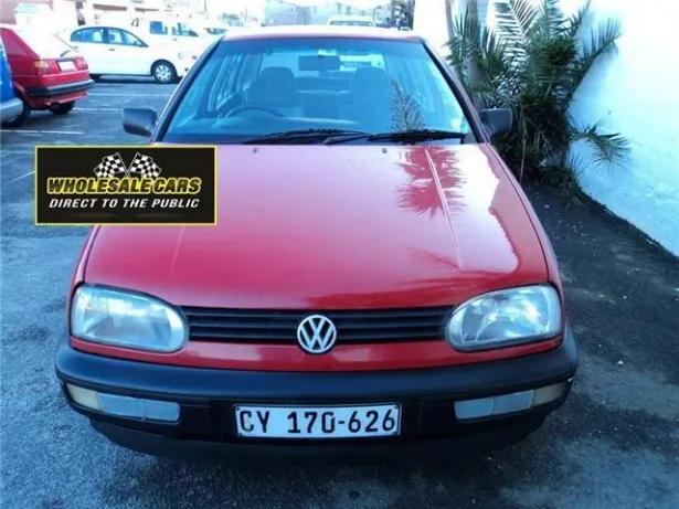 Volkswagen Golf 1.8 1995 photo - 6