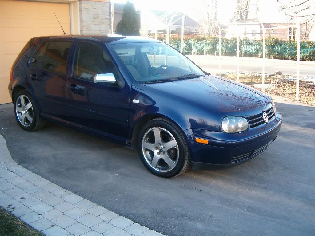 Volkswagen Golf 1.8T 1996 photo - 8