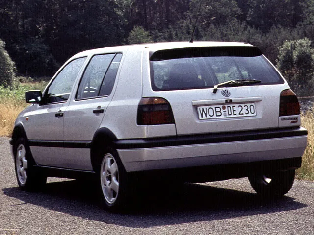 Volkswagen Golf 2.0 1992 photo - 1