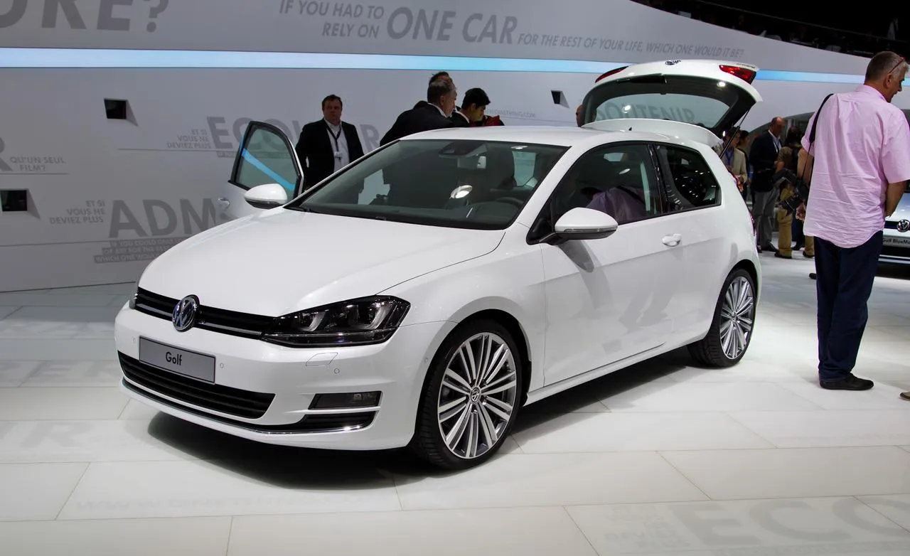 Volkswagen Golf 2.0 2014 photo - 7