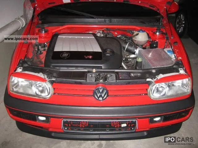 Volkswagen Golf 2.8 1997 photo - 4
