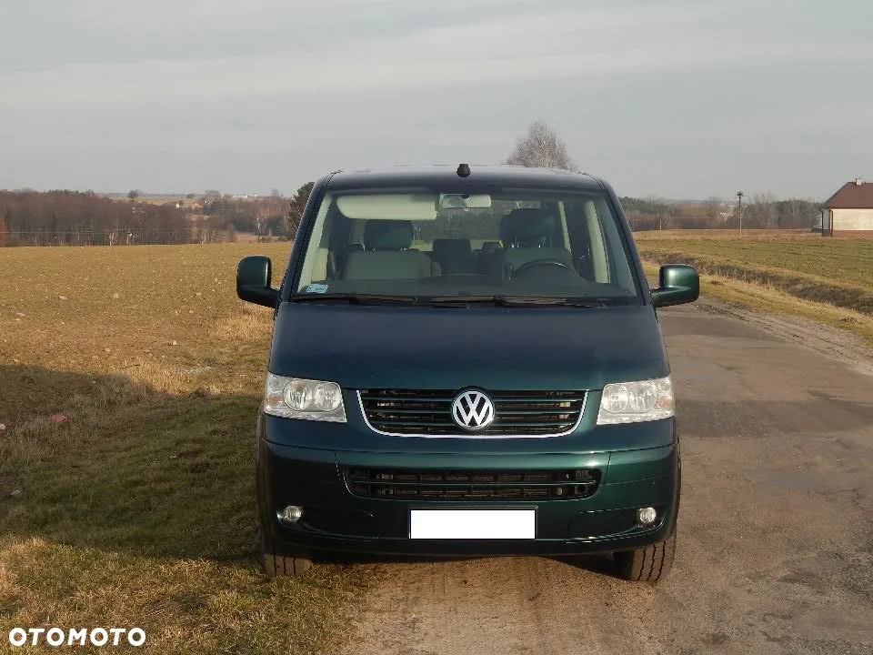 Volkswagen Multivan 1.9 2014 photo - 9