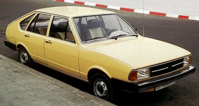 Volkswagen Passat 1.5 1985 photo - 6