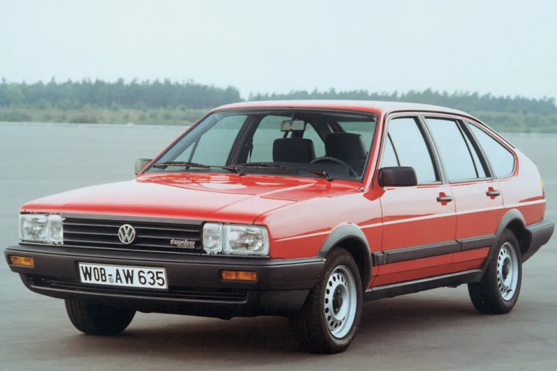 Volkswagen Passat 1.8 1985 photo - 2