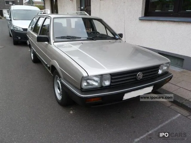 Volkswagen Passat 1.8 1987 photo - 3