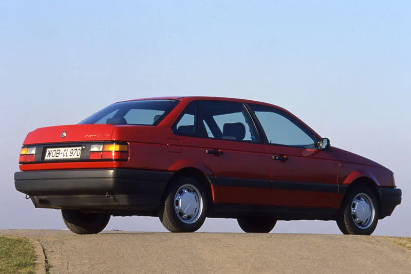 Volkswagen Passat 1.8 1989 photo - 7
