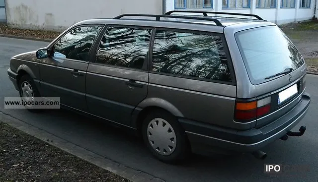 Volkswagen Passat 1.8 1991 photo - 6