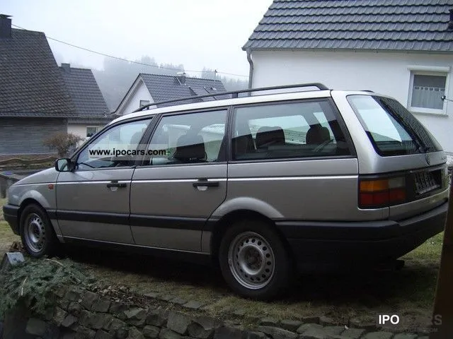 Volkswagen Passat 1.8 1992 photo - 5