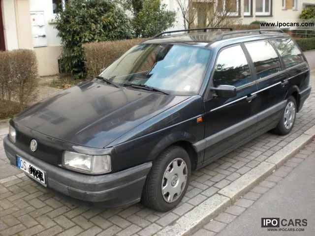 Volkswagen Passat 1.8 1993 photo - 10