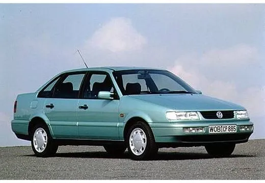 Volkswagen Passat 1.8 1993 photo - 3