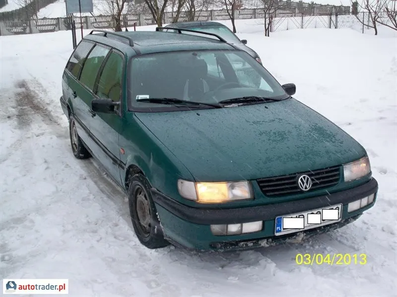 Volkswagen Passat 1.9 1994 photo - 3