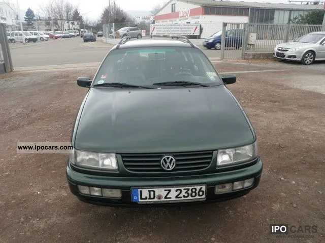 Volkswagen Passat 1.9 1996 photo - 3