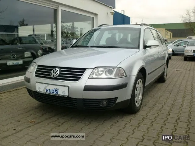 Volkswagen Passat 1.9 2003 photo - 3