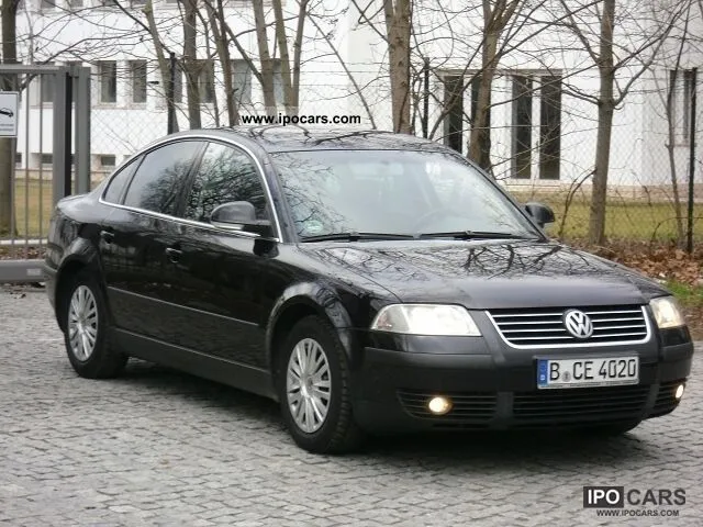 Volkswagen Passat 1.9 2004 photo - 7