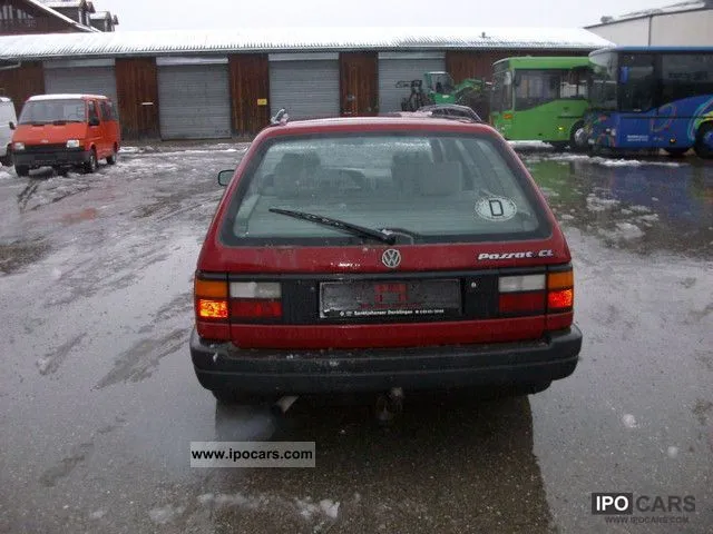 Volkswagen Passat 2.0 1992 photo - 8