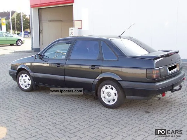 Volkswagen Passat 2.0 1993 photo - 4