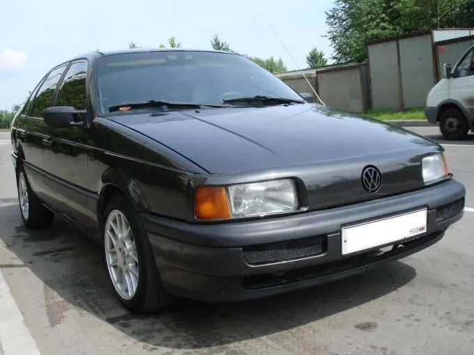 Volkswagen Passat 2.8 1989 photo - 4