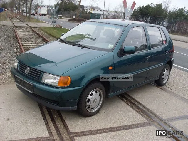 Volkswagen Polo 1.2 1997 photo - 11
