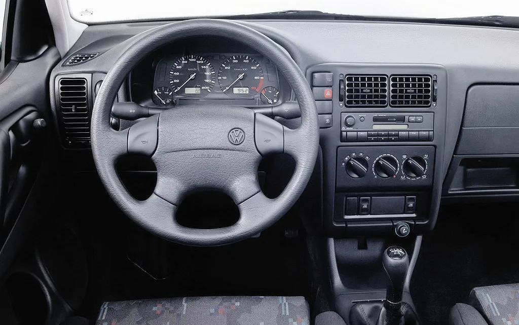 Volkswagen Polo 1.7 1994 photo - 1