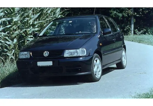 Volkswagen Polo 1.9 1997 photo - 11