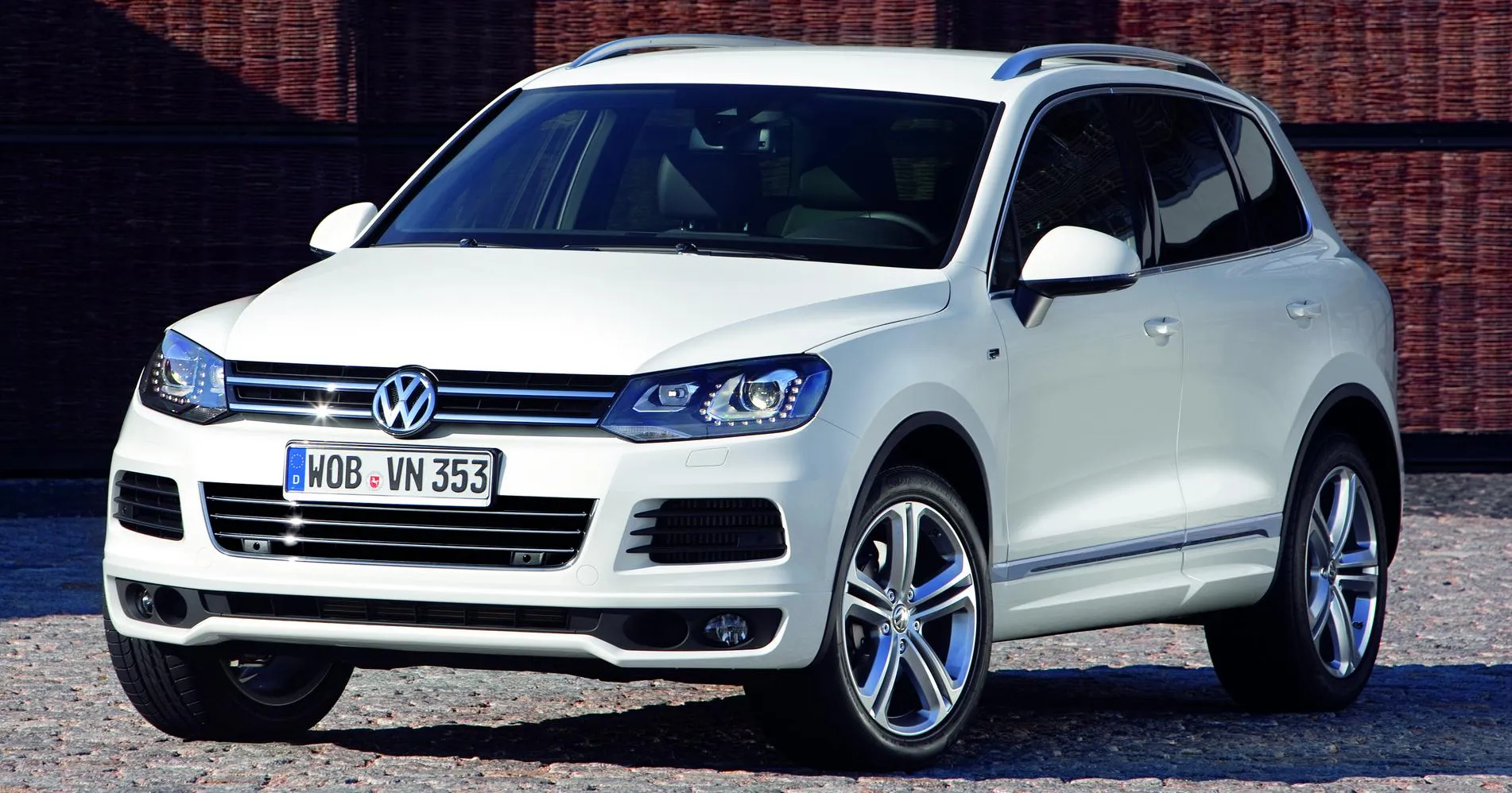 Volkswagen Touareg 3.0 2014 photo - 11